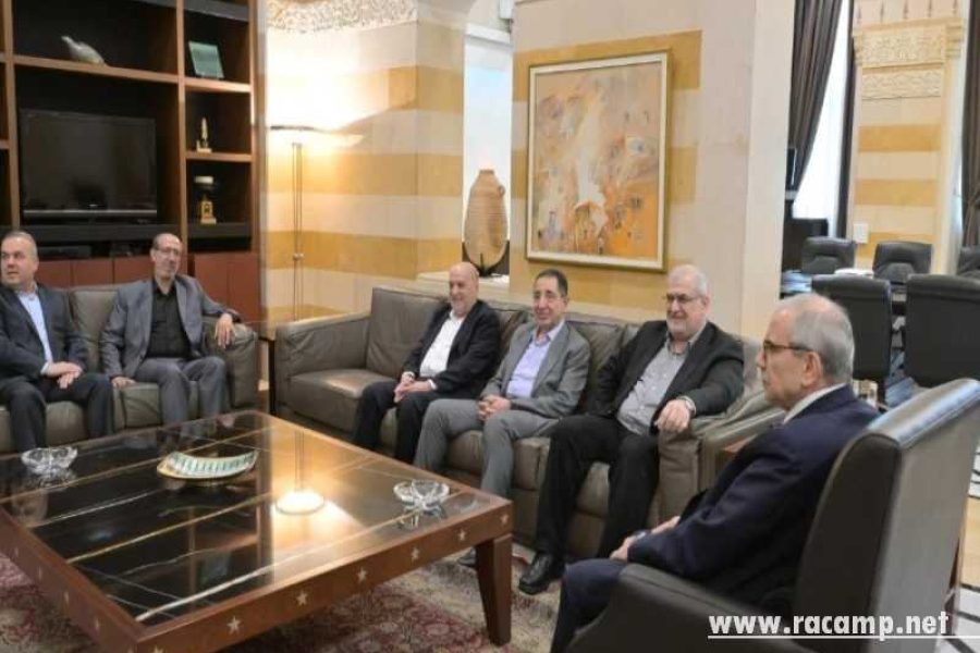 0984f64bc1d04c754d0972d54a5fd2ee