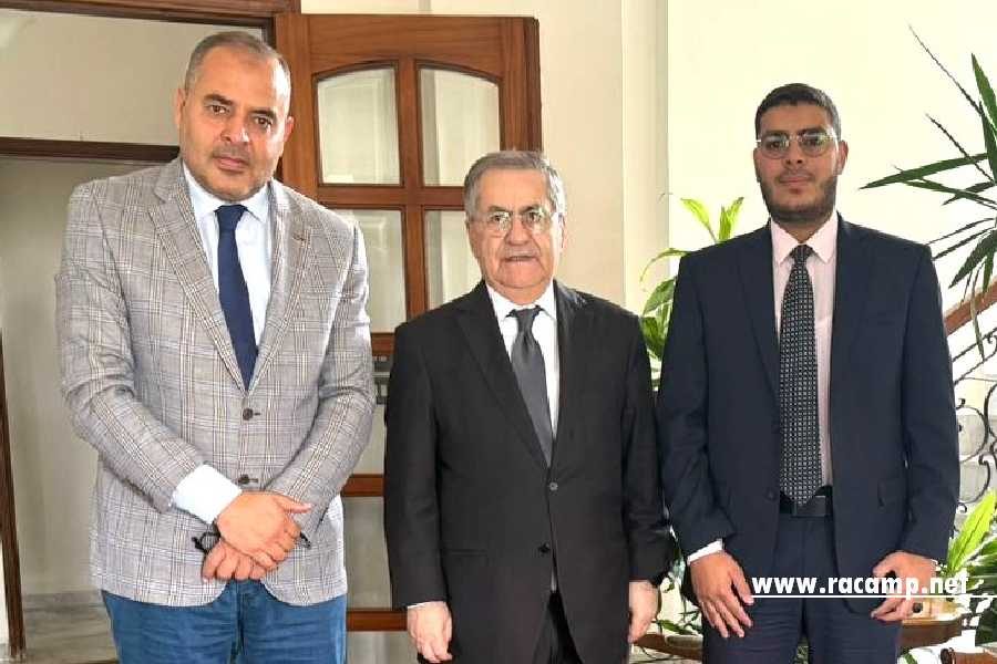 846b6e29-3b8b-4d60-aec2-d44f31f8d79f-1