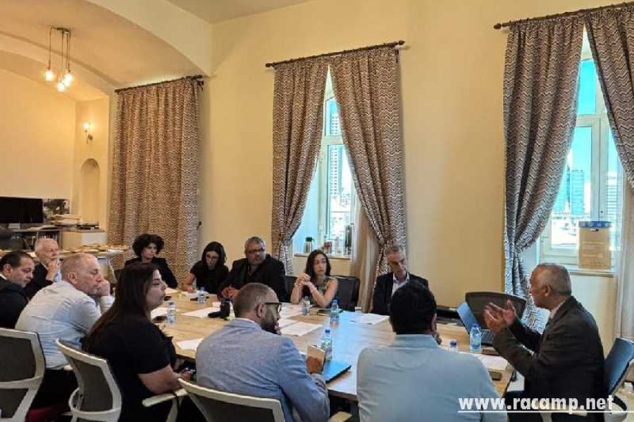 d4a080ec-1d1f-4d01-a715-6fd30ad0cd16