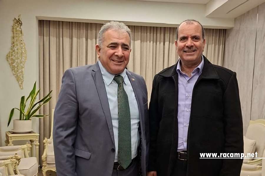 ddec9552-5d2c-448f-9102-efaa41487638