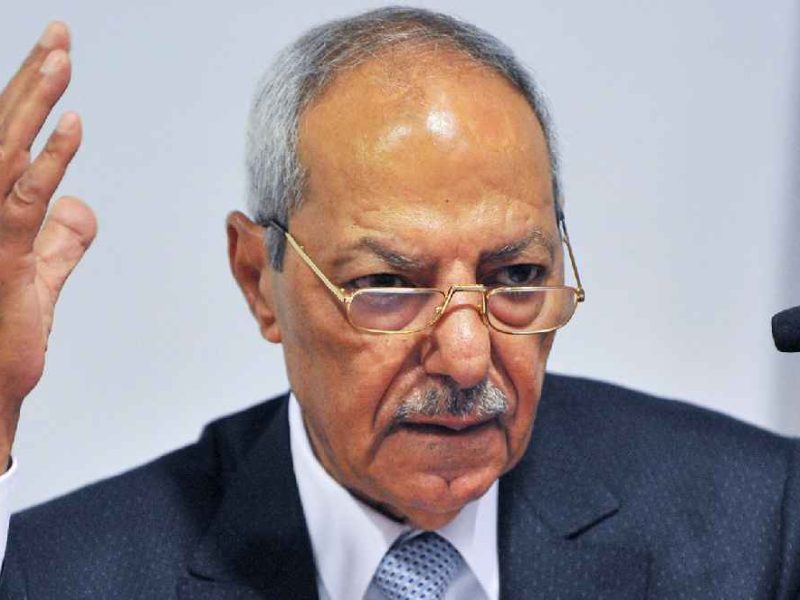 محليات/ / الاستاذ طلال سلمان في الجامعة اللبنانبة الامريكية  ( علي علوش)