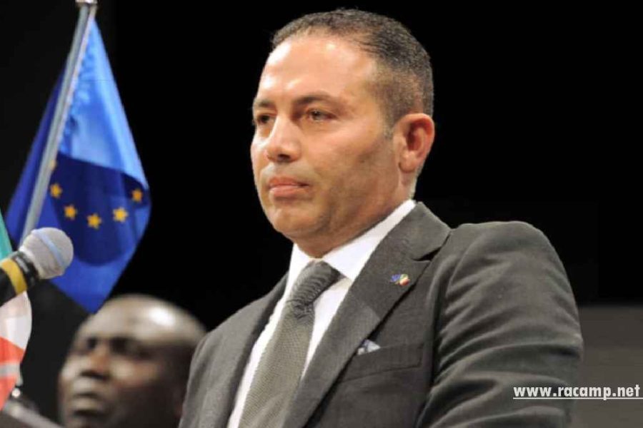 e21fc4ba-8214-4b13-8ec2-e390a2e4524c