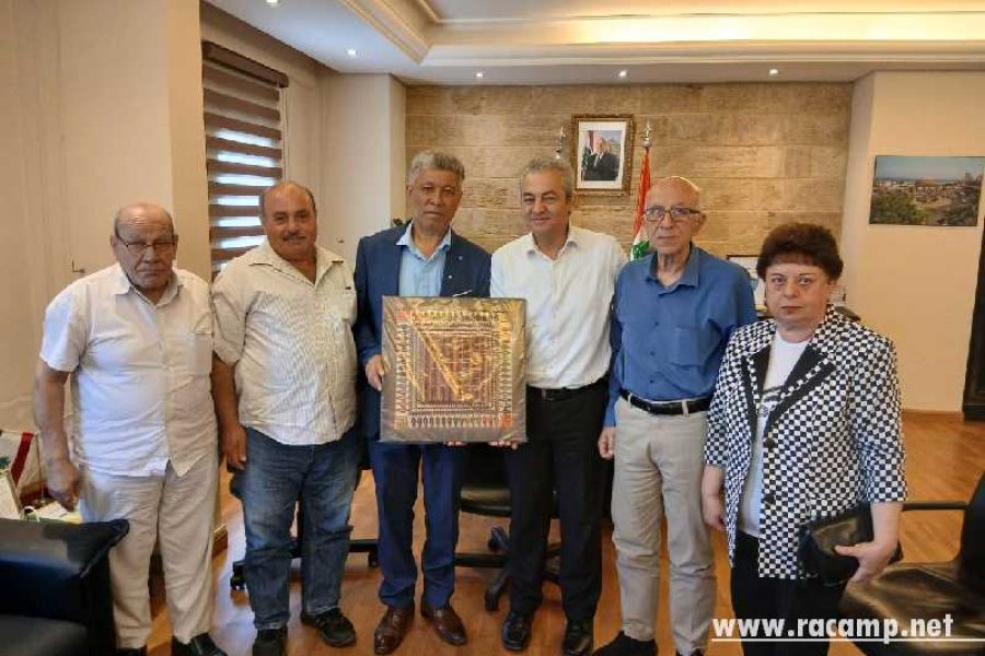 e7305271-08b0-4769-8f44-455d39147f8d